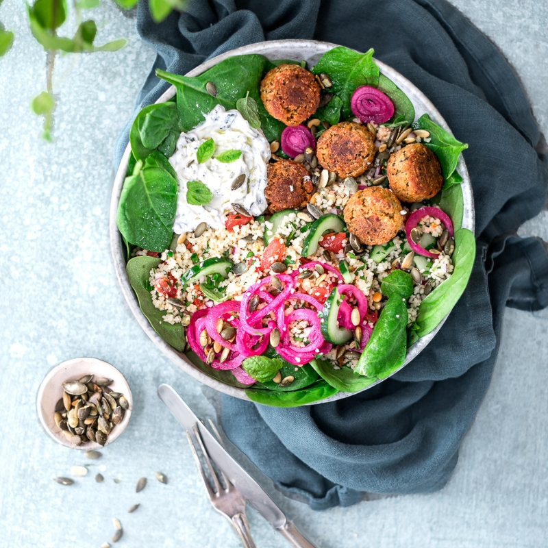 134979-005555-EC Falafel salat.png